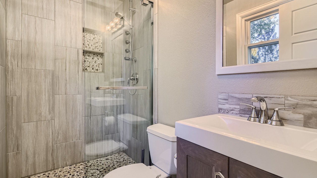 Photo of Bathroom in Thornton