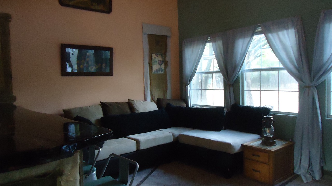 Photo of Livingroom in Spring Branch