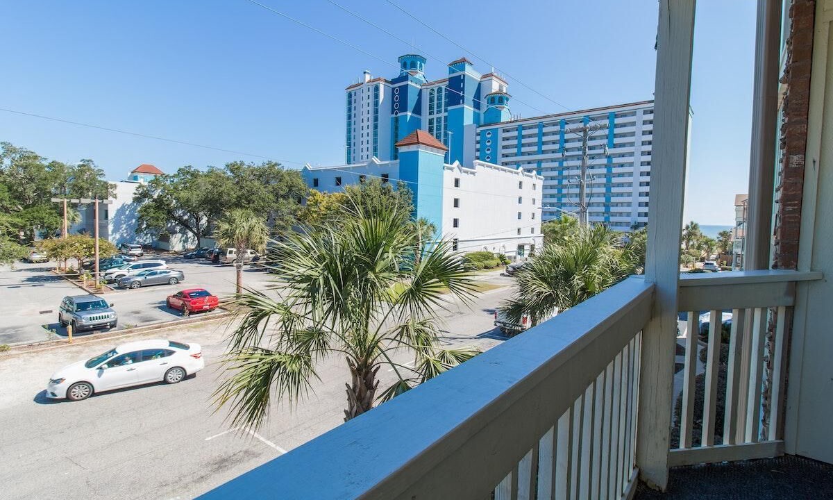 Photo of Outdoor in Golden Mile