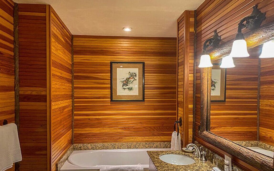Photo of Bathroom in Lake Placid