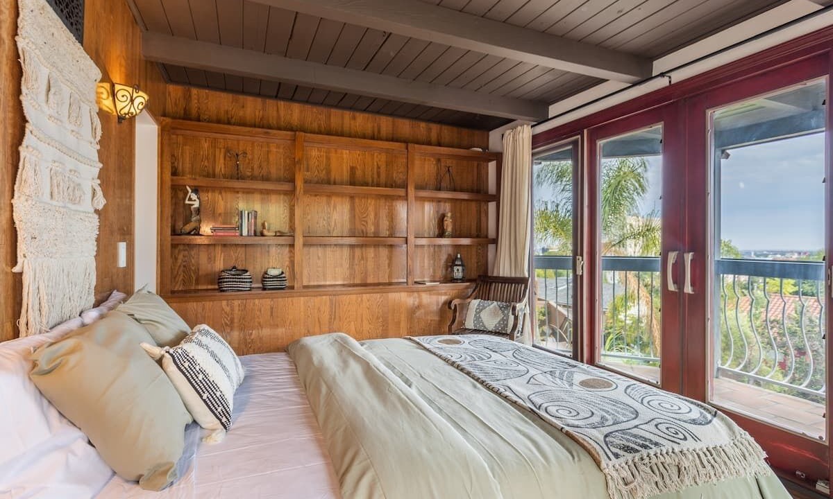 Photo of Bedroom in Hollywood