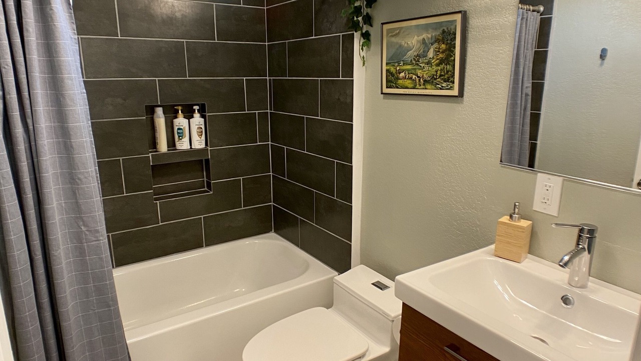 Photo of Bathroom in Cole