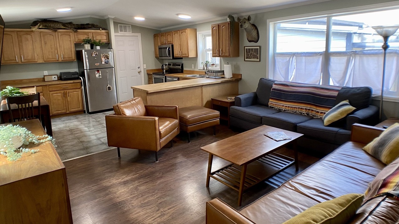 Photo of Livingroom in Cole