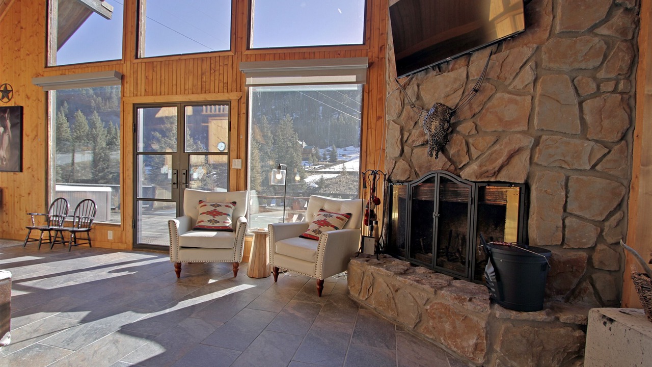 Photo of Bedroom in Taos Ski Valley