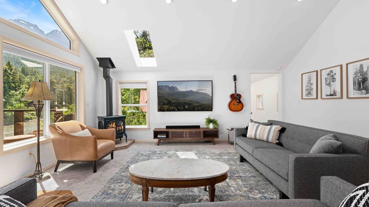 Photo of Bedroom in Gold Bar