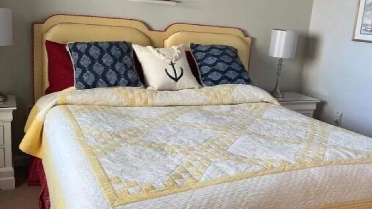Photo of Bedroom in North End