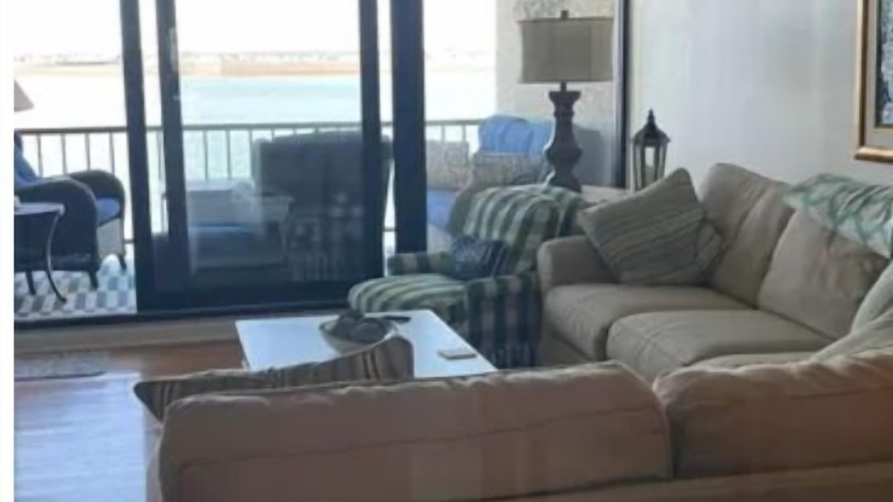 Photo of Livingroom in North End