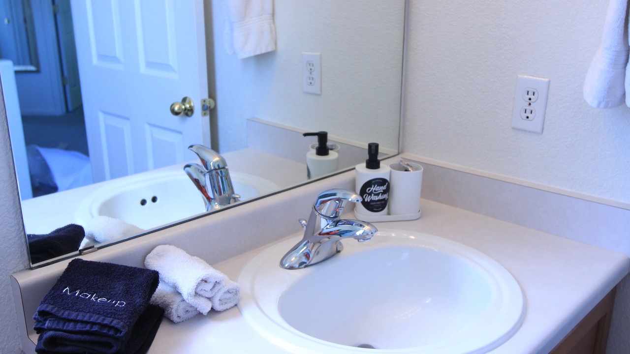 Photo of Bathroom in North Central Westminster