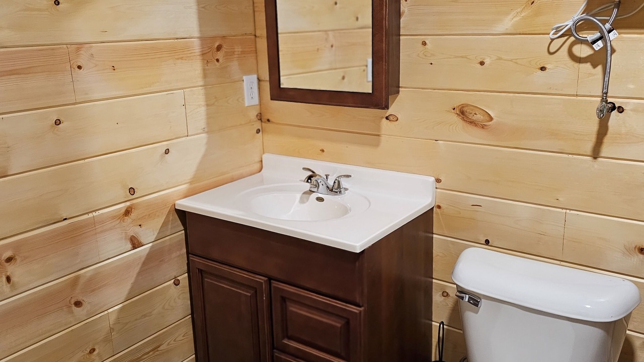Photo of Bathroom in Eunice