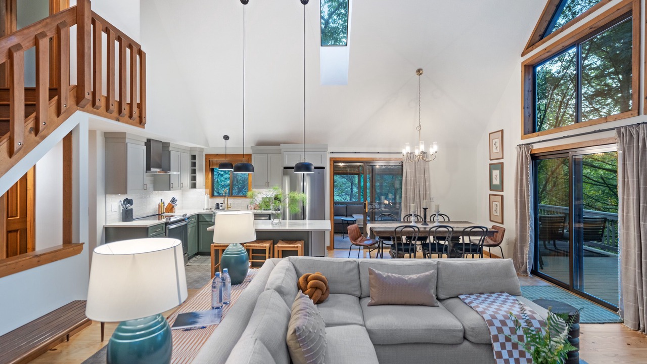 Photo of Livingroom in Basye