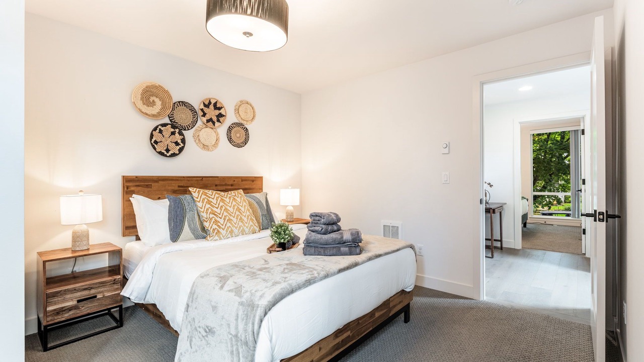 Photo of Bedroom in Eastlake