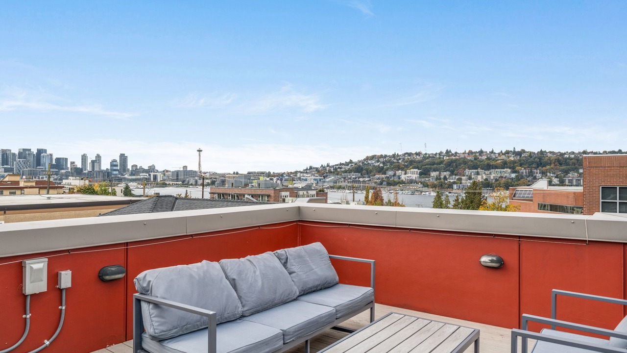 Photo of Outdoor in Eastlake