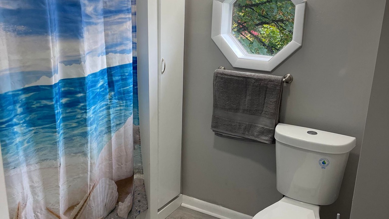 Photo of Bathroom in Sea Breeze