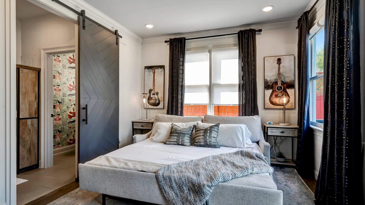 Photo of Bedroom in Hope Gardens