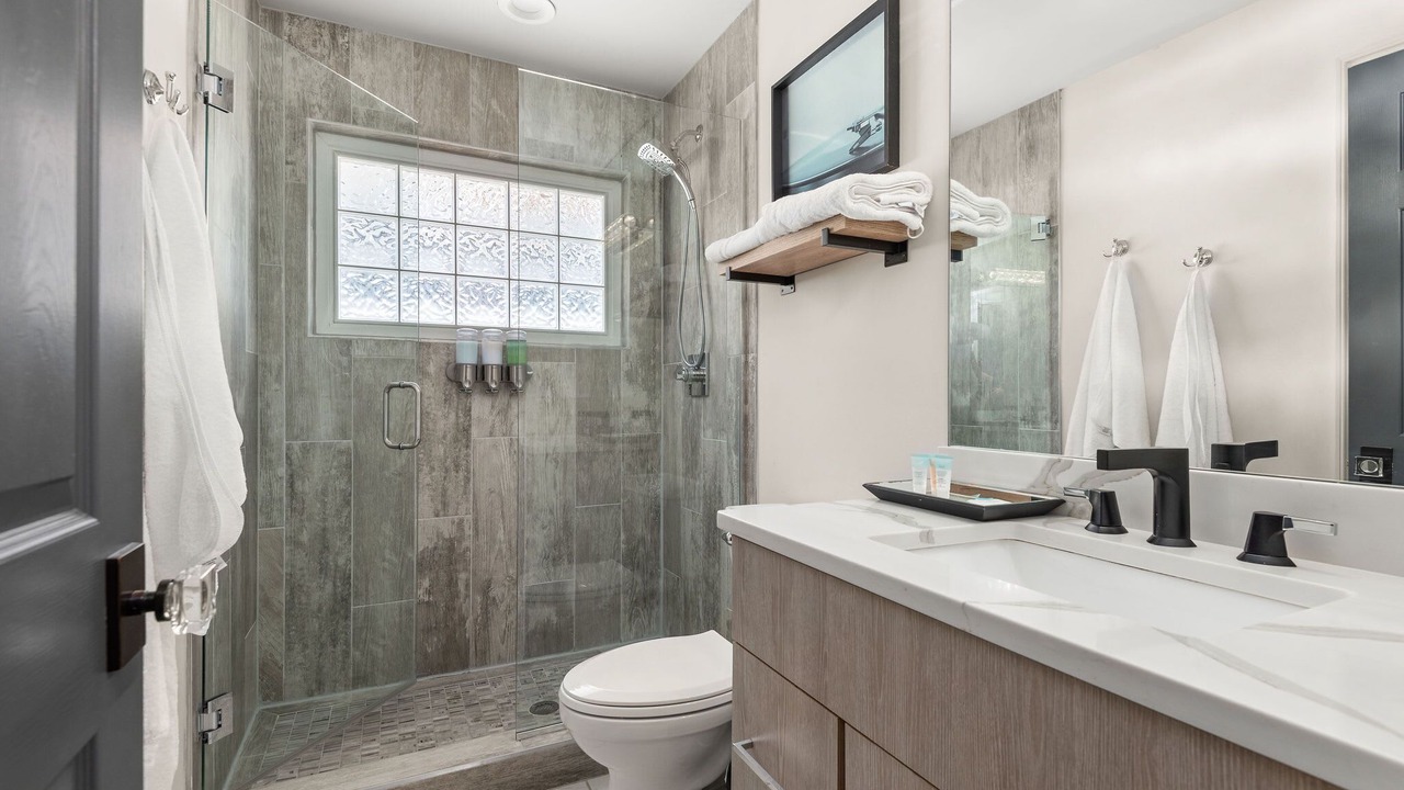 Photo of Bathroom in Hope Gardens