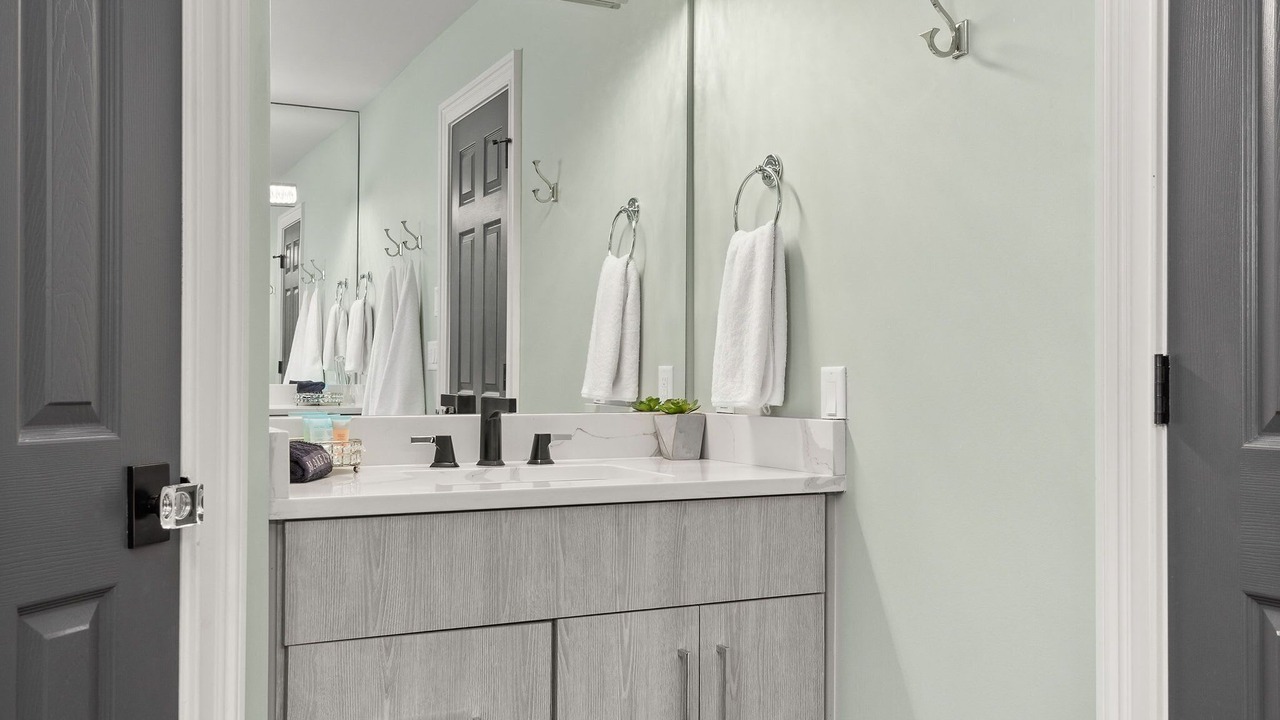 Photo of Bathroom in Hope Gardens