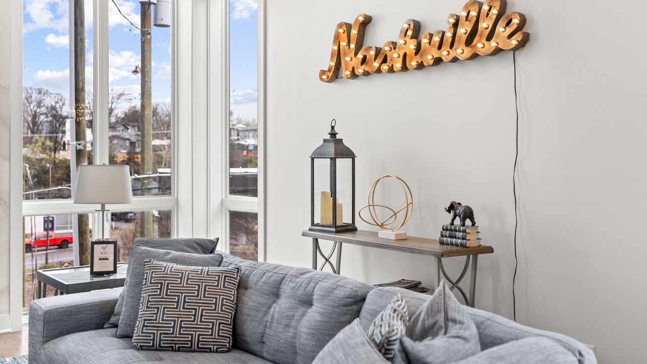 Photo of Livingroom in Eighth Avenue