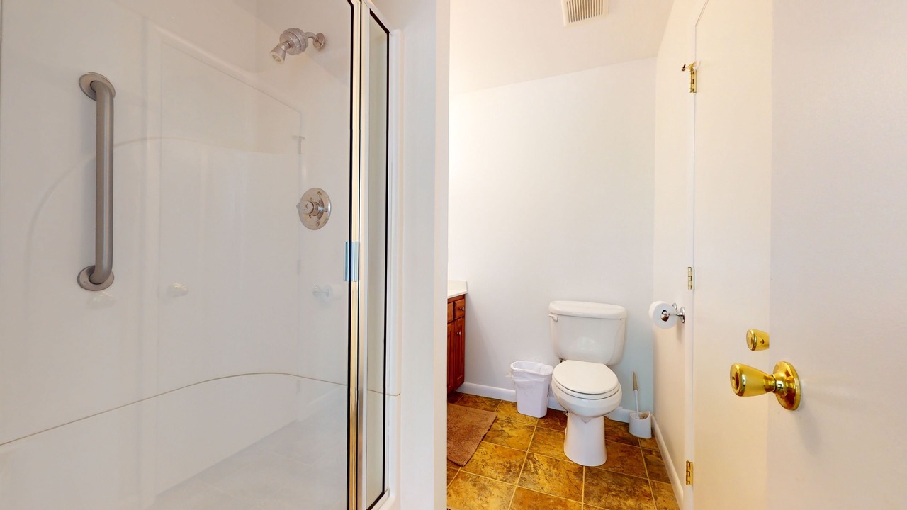 Photo of Bathroom in Shelbyville