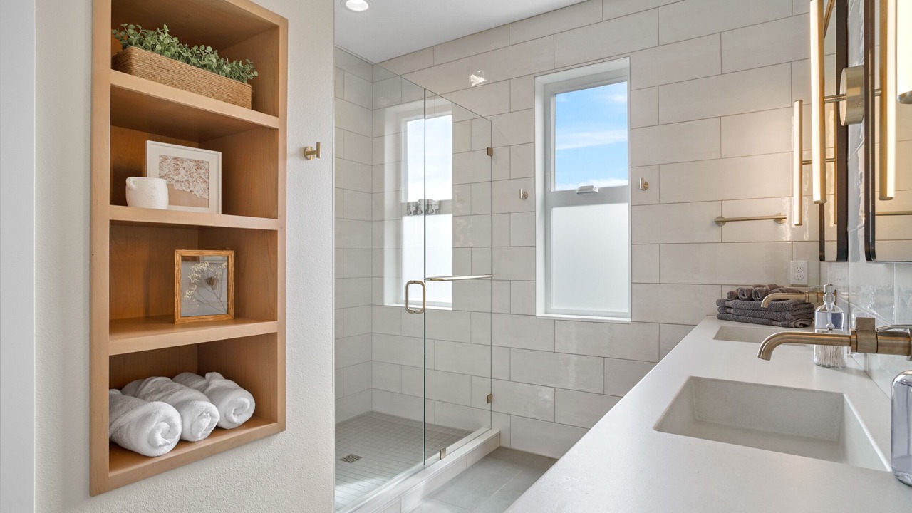 Photo of Bathroom in Rockaway Beach