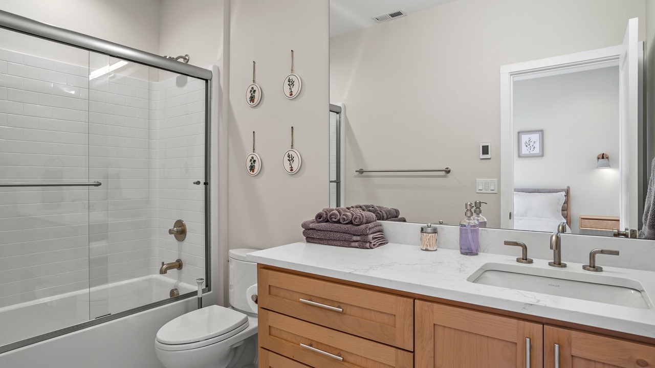 Photo of Bathroom in Rockaway Beach
