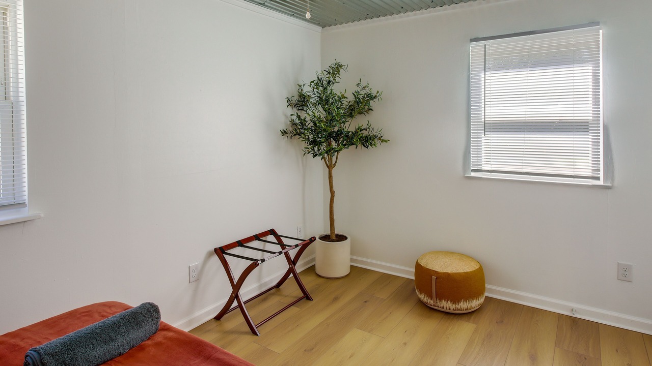 Photo of Bedroom in Lupton City