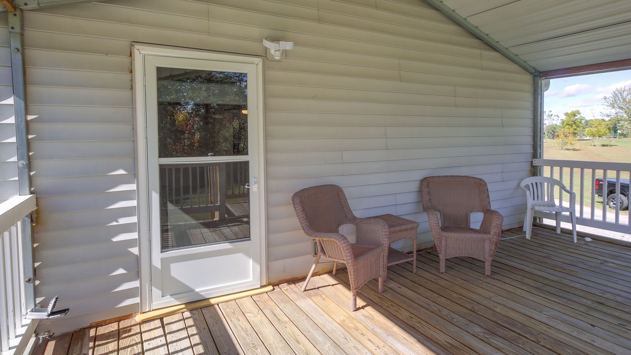Photo of Patio Balcony in Lupton City