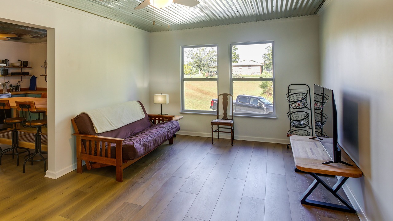 Photo of Livingroom in Lupton City