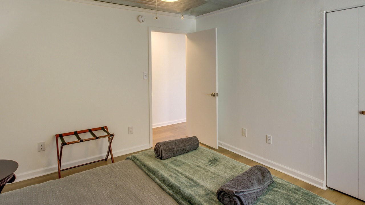 Photo of Bedroom in Lupton City