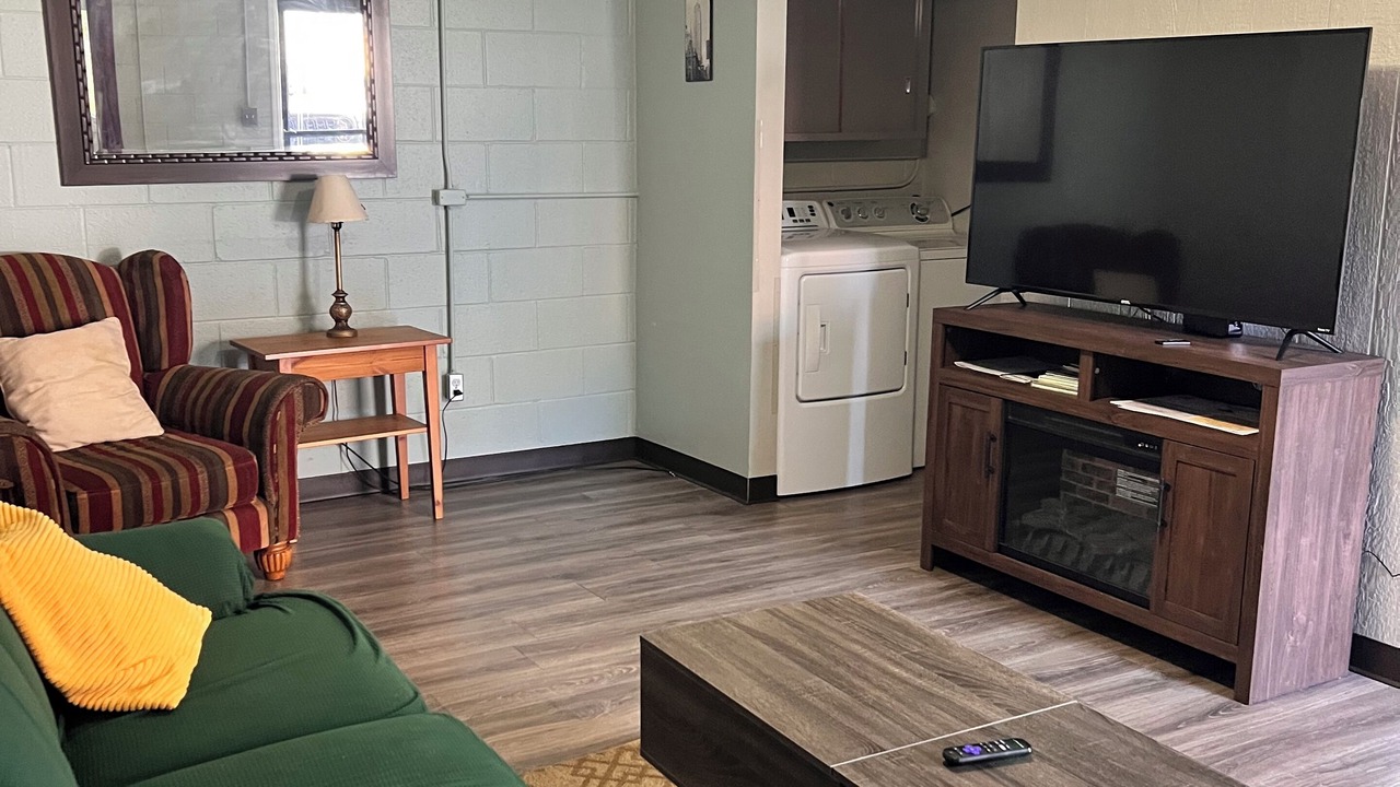 Photo of Livingroom in Chapmanville