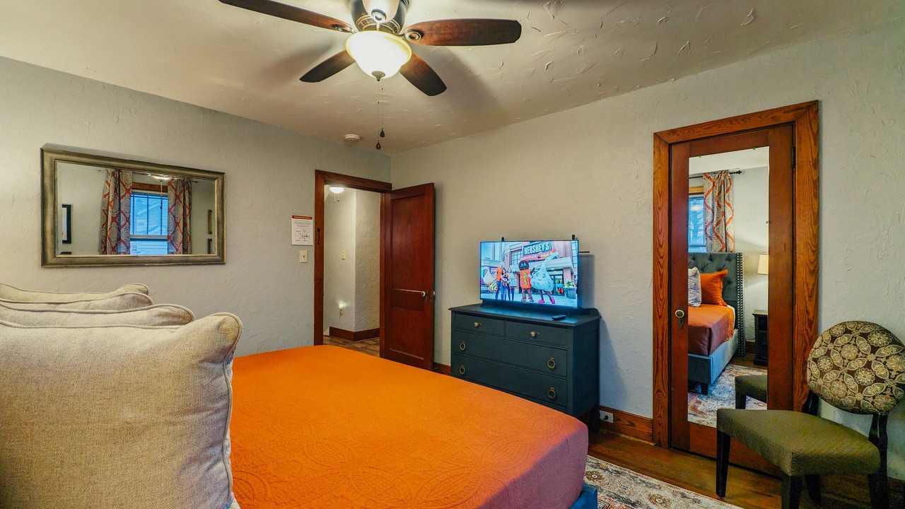 Photo of Bedroom in Annville