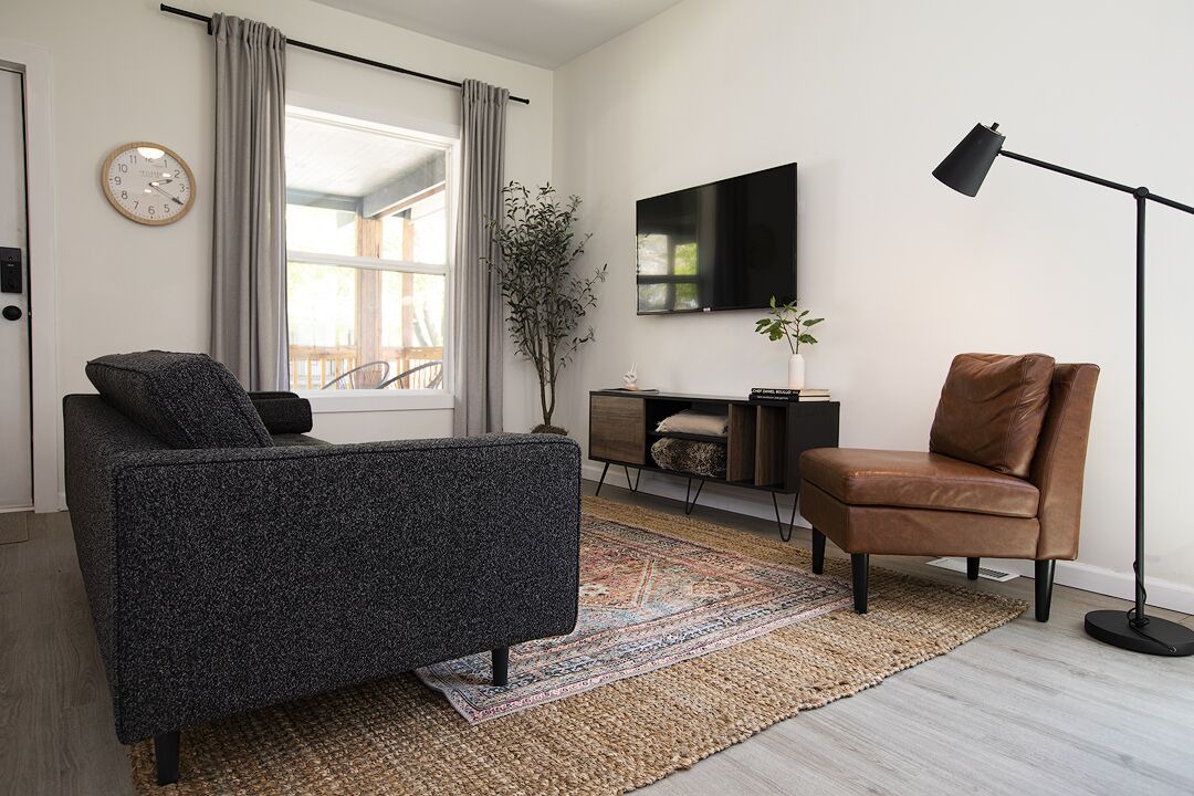 Photo of Livingroom in Cleveland