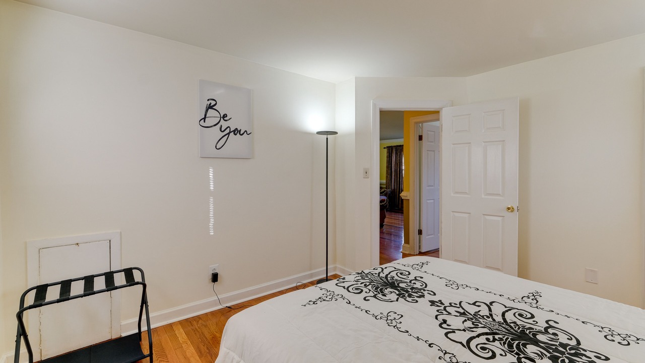 Photo of Bedroom in Newington