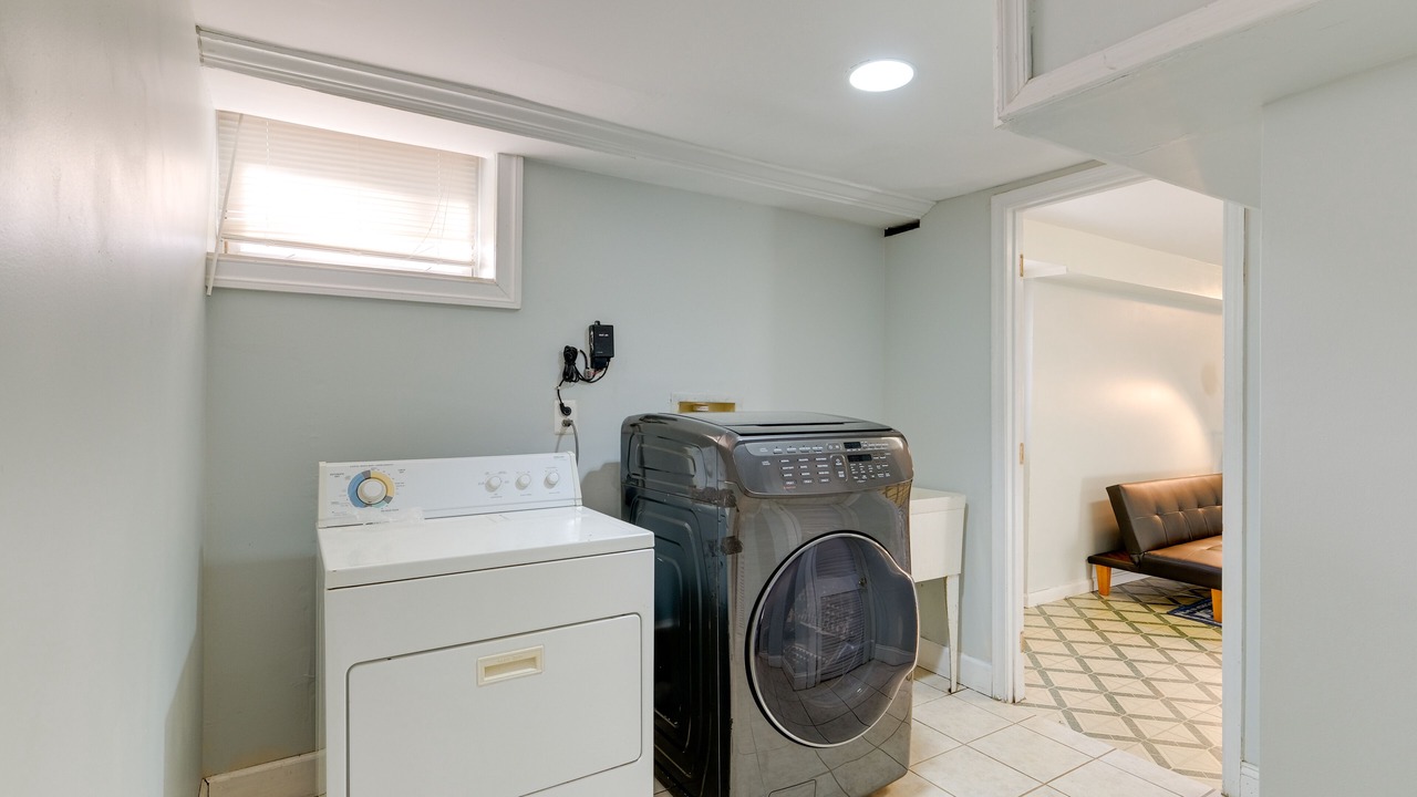 Photo of Bedroom in Newington