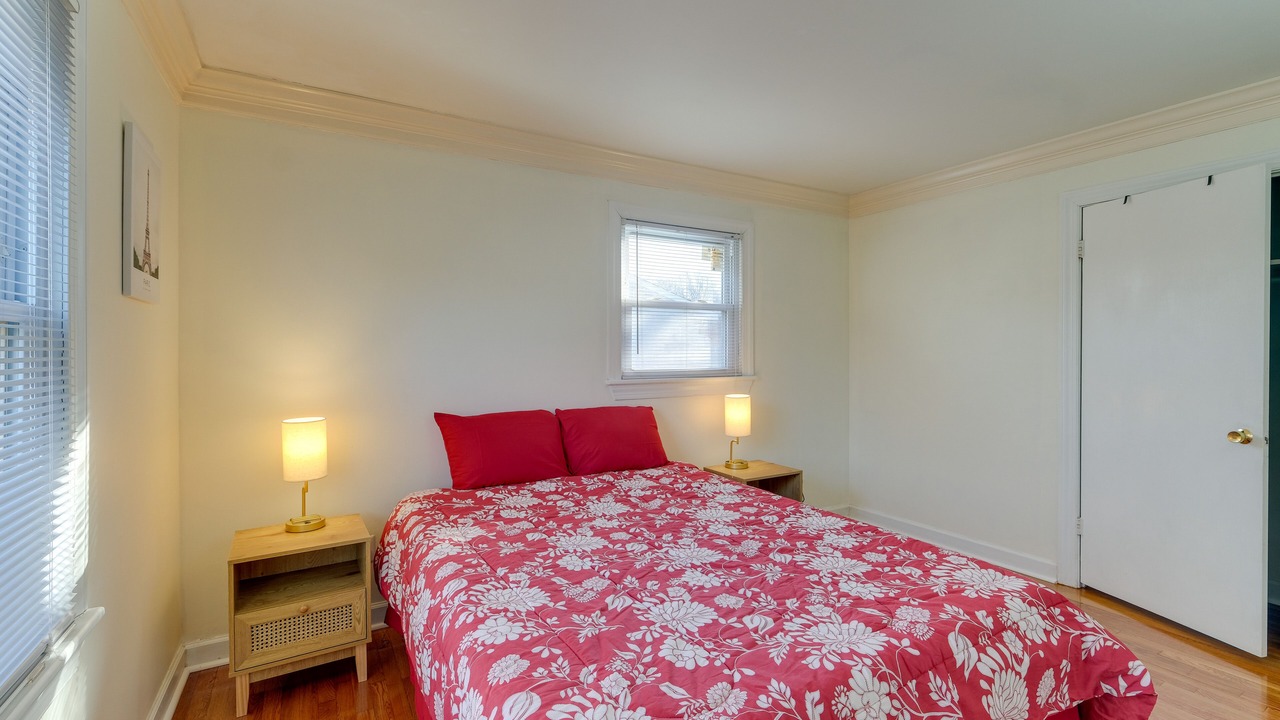 Photo of Bedroom in Newington