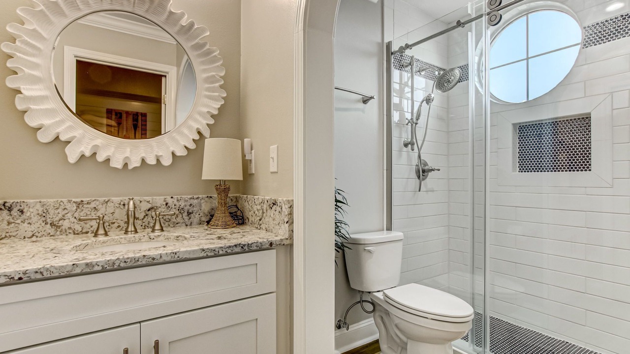 Photo of Bathroom in Amelia City