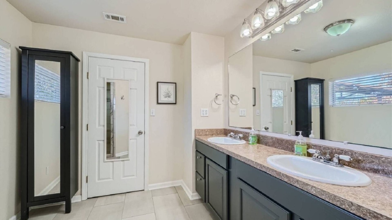 Photo of Bathroom in Cedar Creek