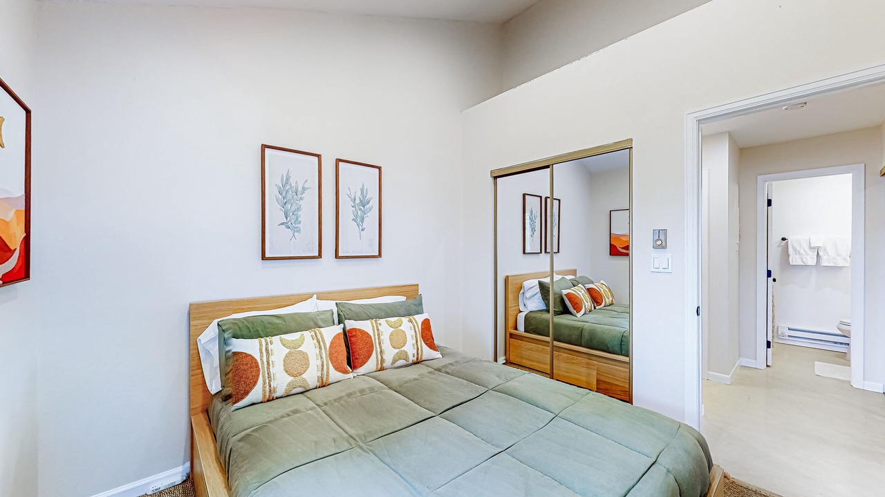 Photo of Bedroom in Avon