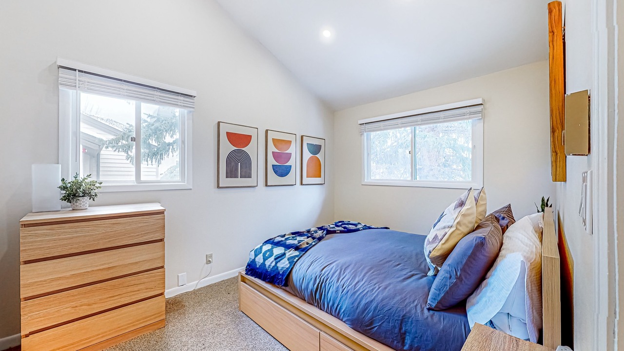 Photo of Bedroom in Avon