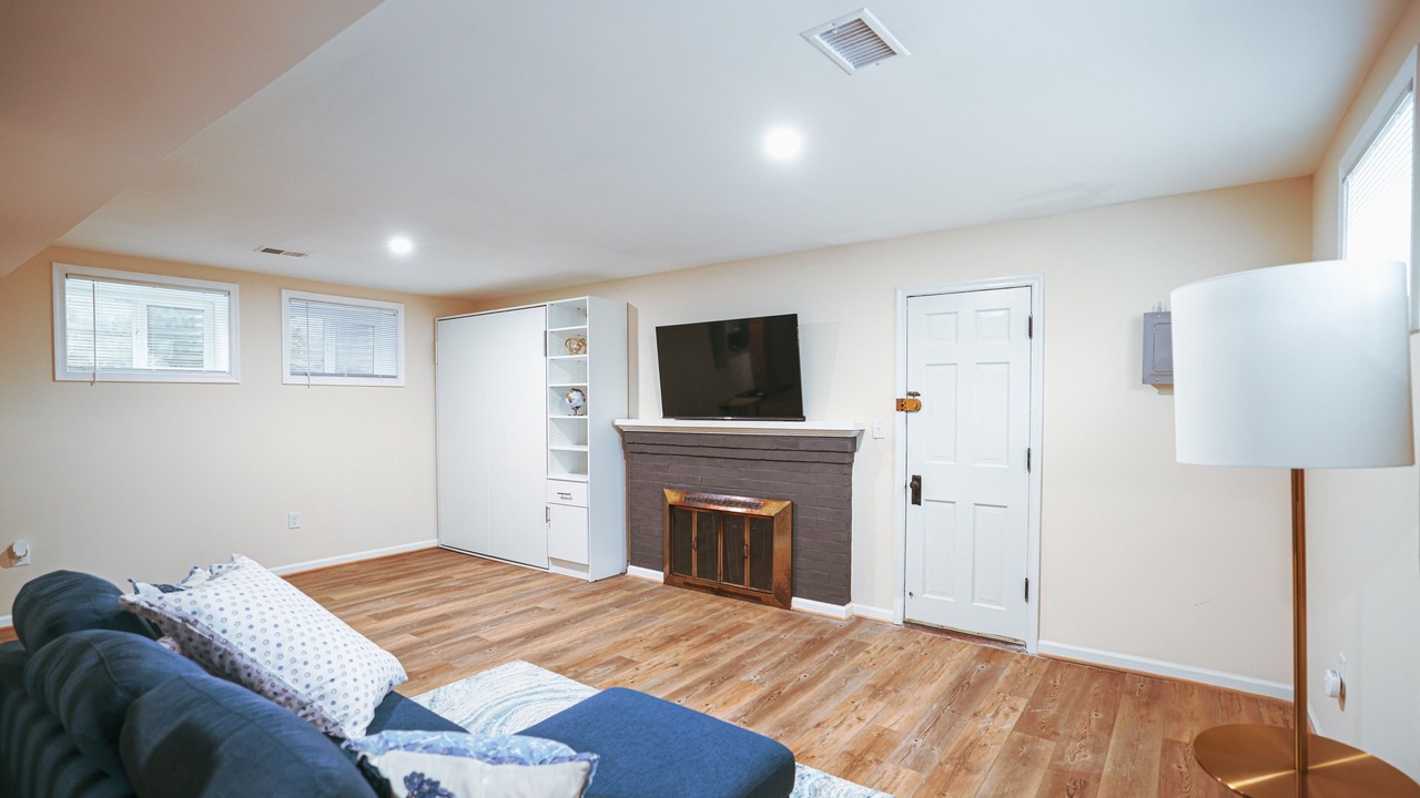 Photo of Livingroom in Suitland-Silver Hill