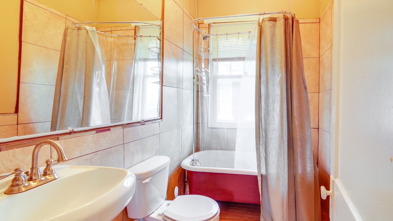Photo of Bathroom in Vollintine-Evergreen