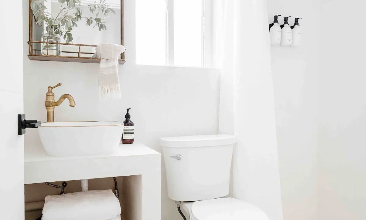 Photo of Bathroom in Croissant Park