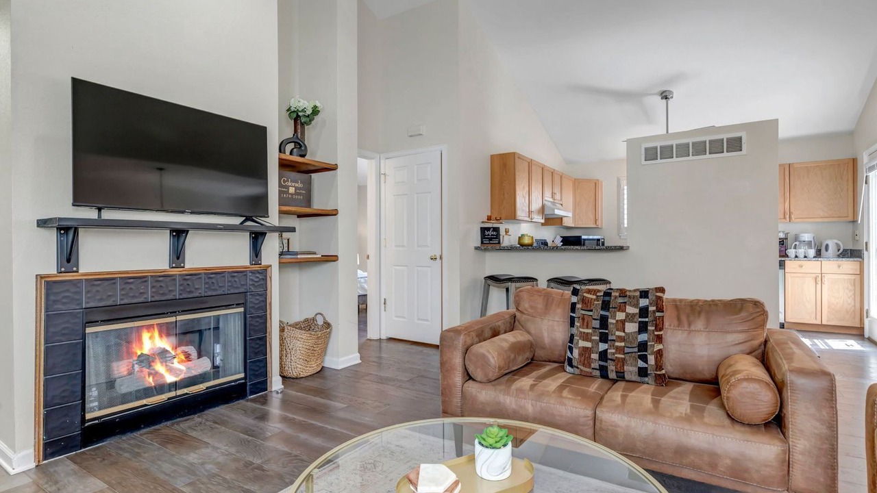 Photo of Livingroom in Northwest Arvada