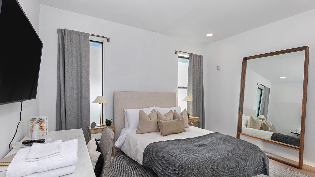 Photo of Bedroom in North Capitol