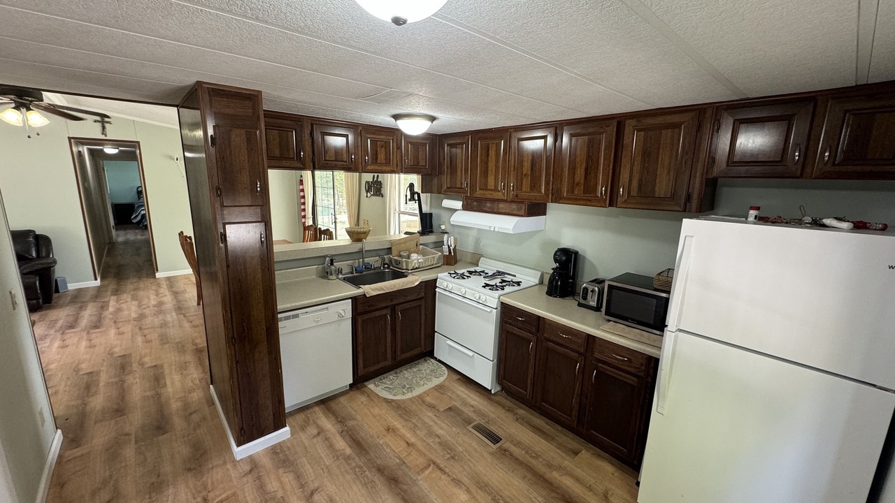 Photo of Kitchen in Lake Oconee