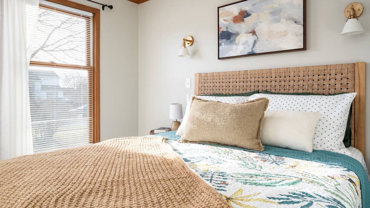 Photo of Bedroom in Kentwood
