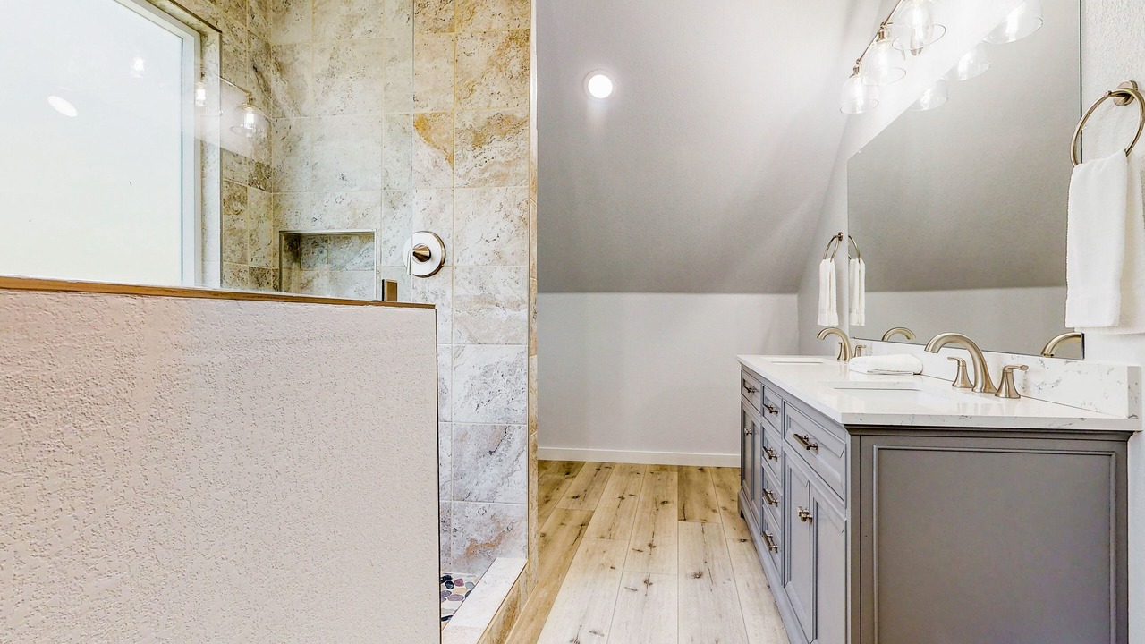 Photo of Bathroom in Seguin