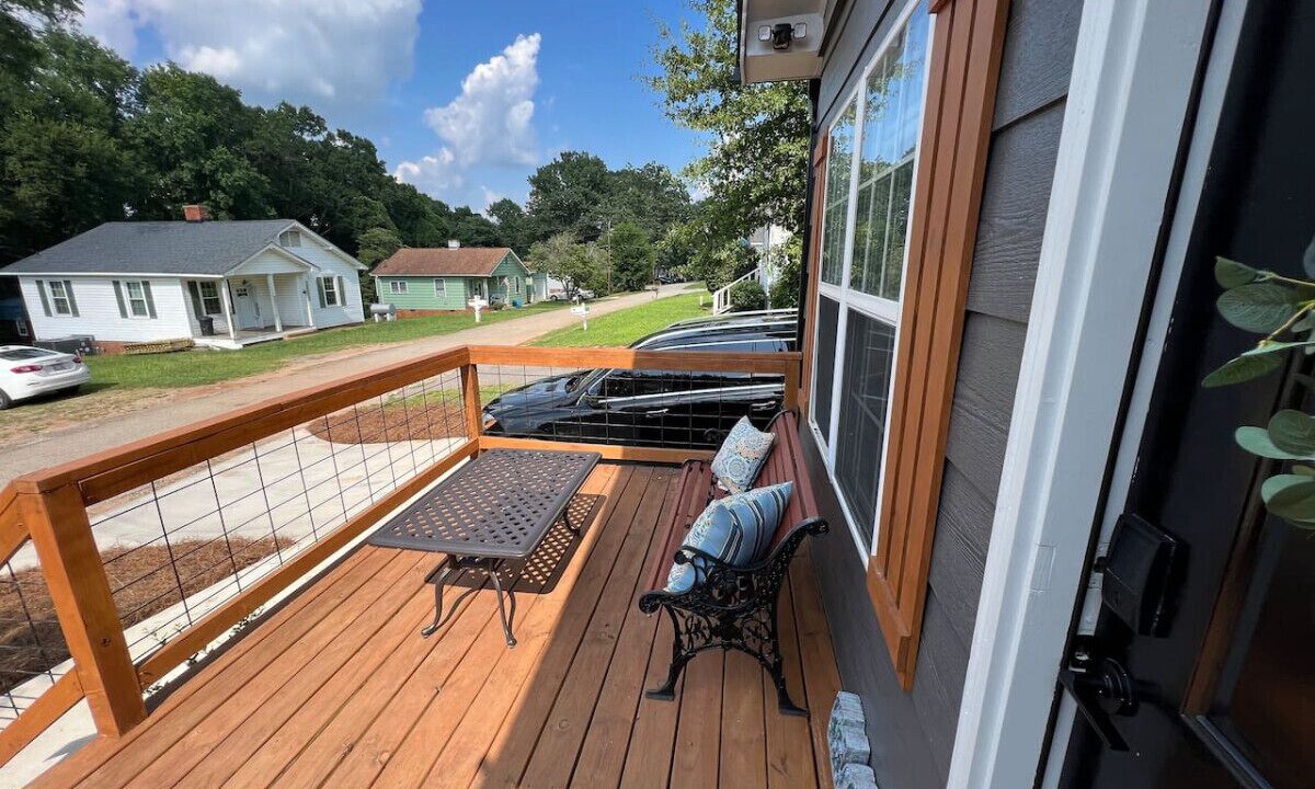 Photo of Patio Balcony in Valley Falls