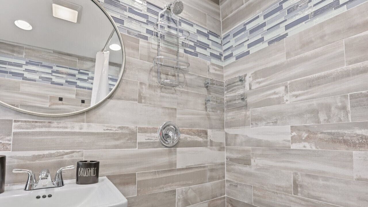Photo of Bathroom in Buckeye Lake