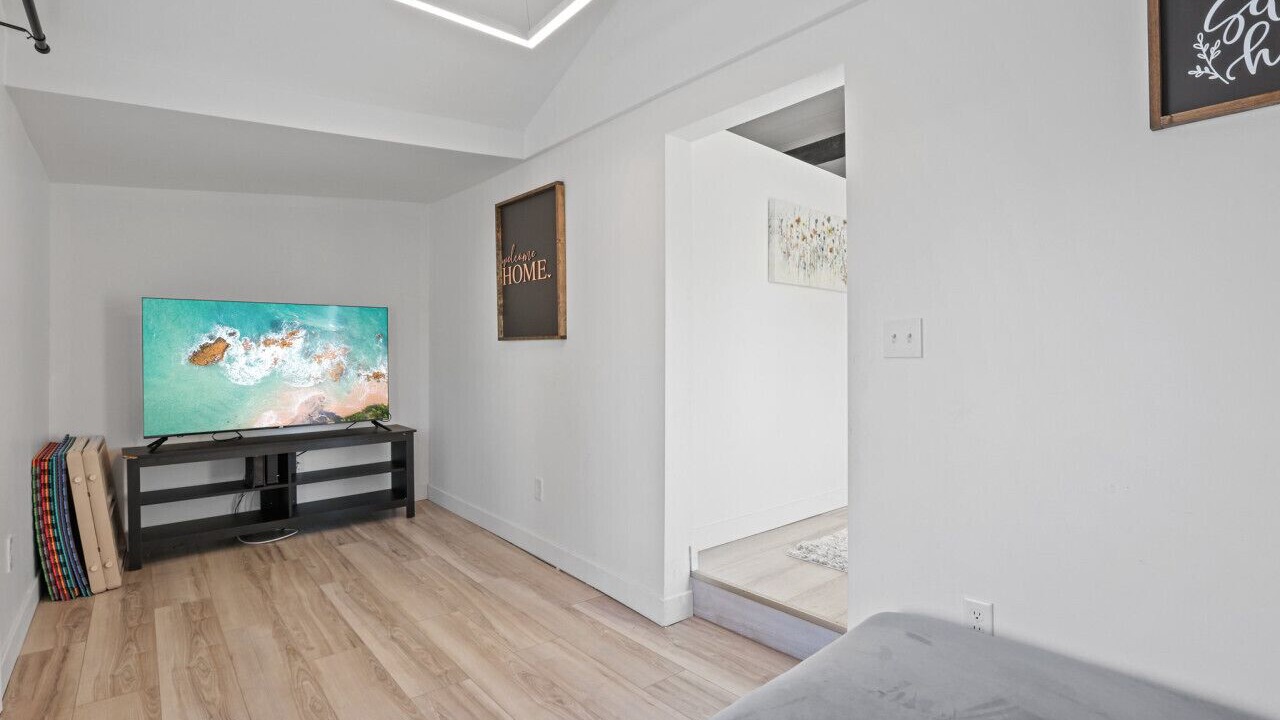 Photo of Livingroom in Buckeye Lake