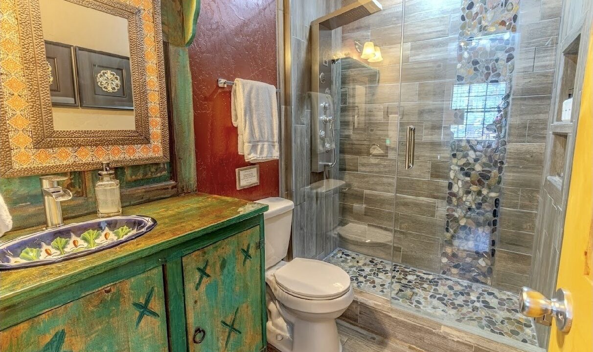 Photo of Bathroom in Alto
